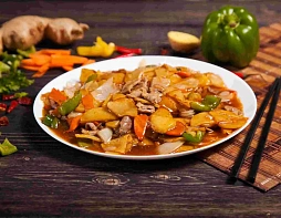 Свинина тушёная с картофелем